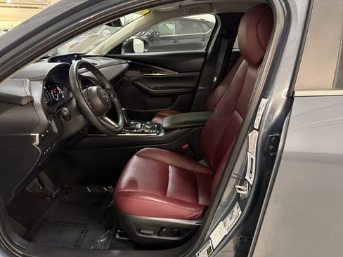 Used 2025 MAZDA CX-30 AWD 2.5 S w/ Preferred Package image 16