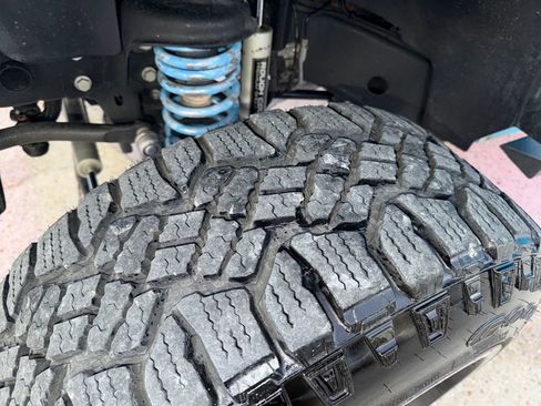 Used 2017 Jeep Wrangler Unlimited Sahara w/ Quick Order Package 24E Chief image 26