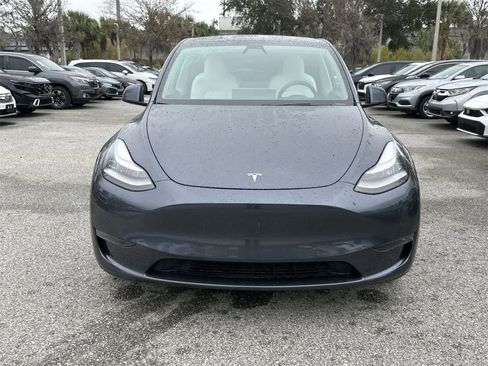 Used 2020 Tesla Model Y Performance image 9