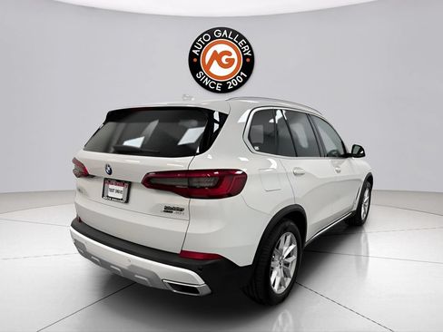 Used 2020 BMW X5 xDrive40i w/ Convenience Package AWD/4WD image 3