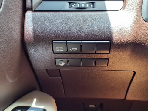 Used 2017 Lexus RX 350 FWD w/ Premium Package image 12