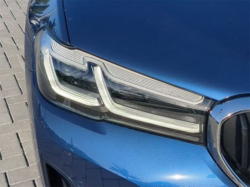 Certified 2023 BMW 530i w/ Premium Package image 11