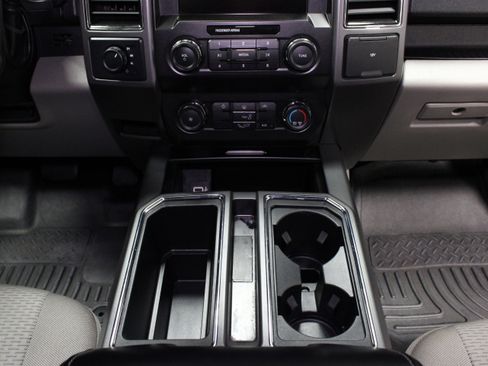 Used 2020 Ford F150 XLT AWD/4WD image 20