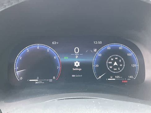 Used 2024 Toyota Highlander Limited AWD/4WD image 27
