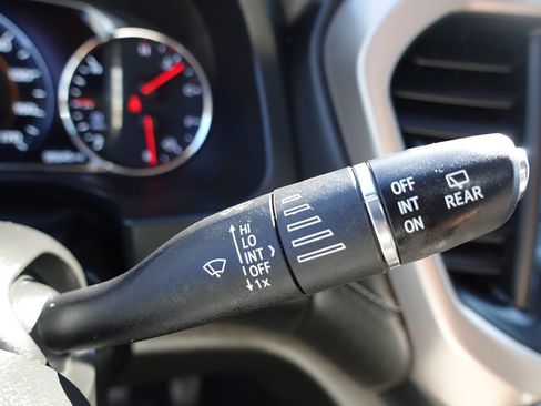 Used 2019 GMC Acadia Denali w/ Technology Package FWD image 56
