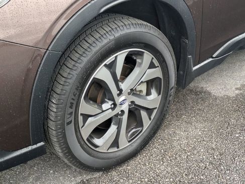 Used 2021 Subaru Outback Touring XT image 6