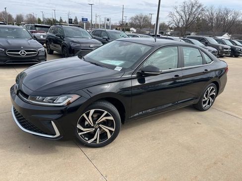 New 2026 Volkswagen Jetta SEL FWD image 3