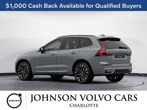 New 2026 Volvo XC60 T8 Ultra w/ Protection Package Premier AWD/4WD image 4
