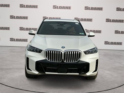 New 2026 BMW X5 xDrive50e w/ Executive Package image 8