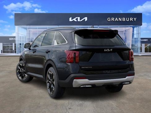 New 2026 Kia Sorento SX image 5