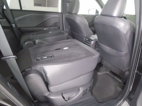 Used 2025 Lexus TX 350 AWD image 41