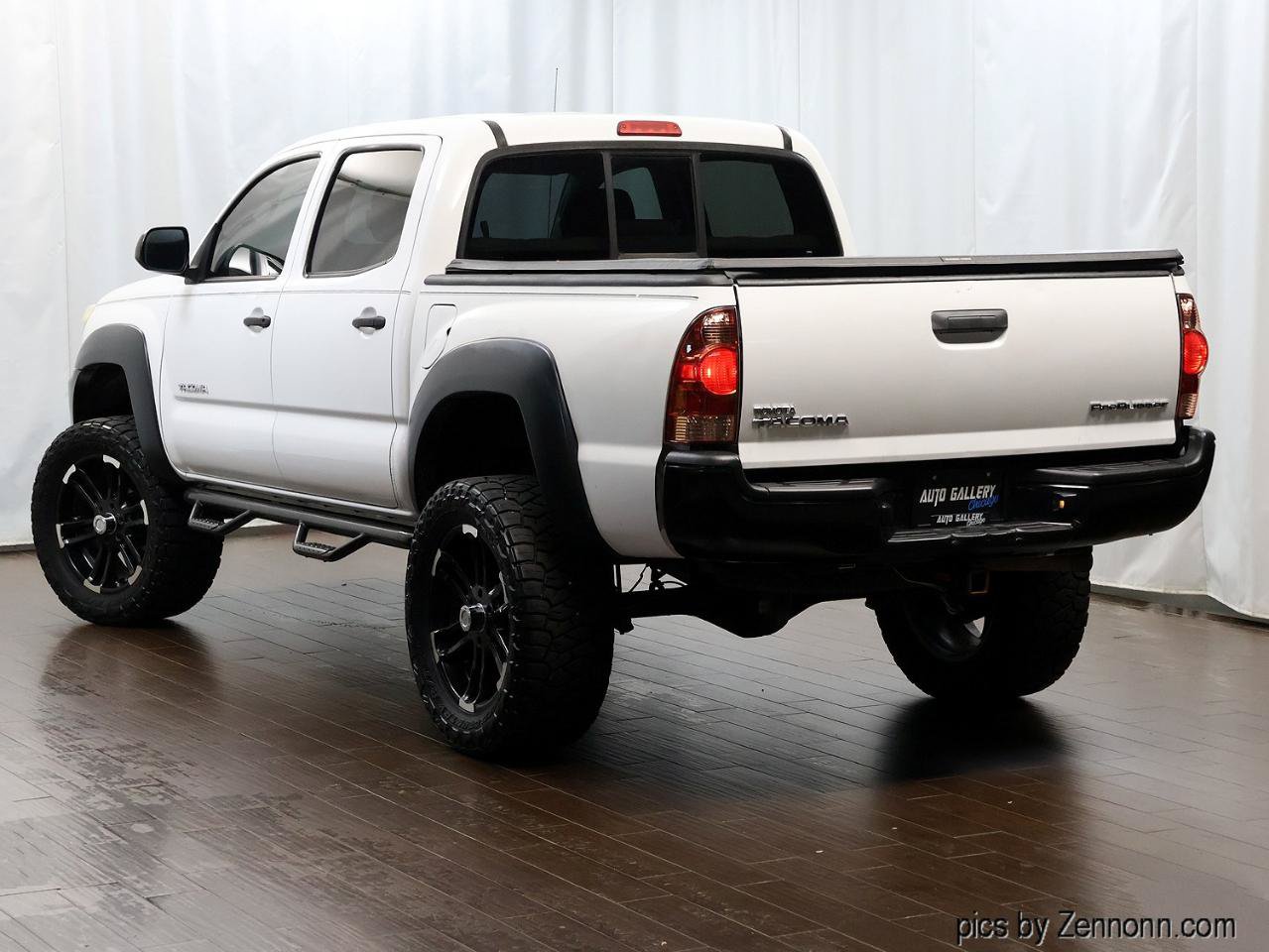 Used 2015 Toyota Tacoma PreRunner w/ Convenience Package RWD image 9