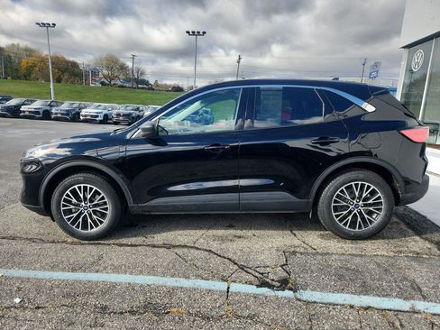 Certified 2022 Ford Escape SE w/ Convenience Package image 4