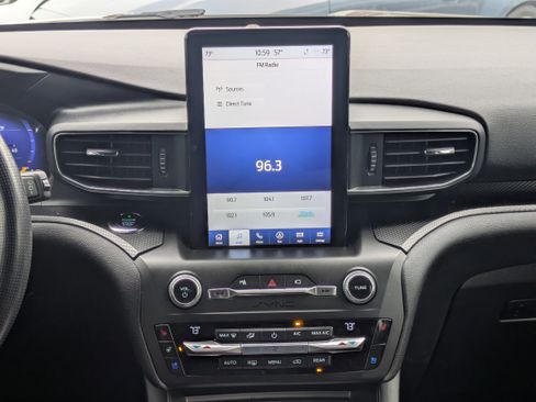 Used 2020 Ford Explorer ST w/ Premium Technology Package image 16