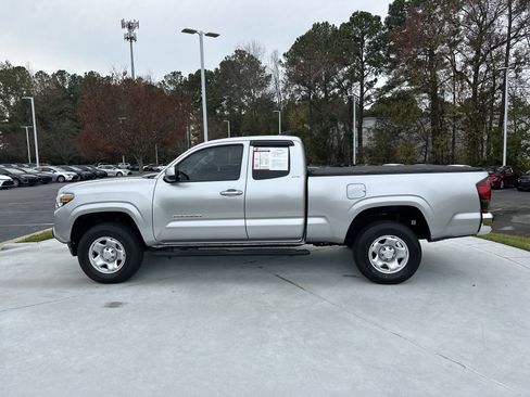 Certified 2023 Toyota Tacoma SR5 image 7