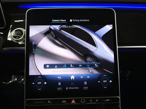 Used 2023 Mercedes-Benz S 580 4MATIC Sedan w/ AMG Line image 21