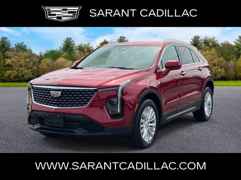 Certified 2024 Cadillac XT4 Luxury w/ Cold Weather Package AWD/4WD image 1