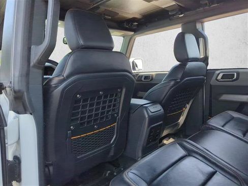 Used 2022 Ford Bronco Badlands w/ Sasquatch Package AWD/4WD image 15