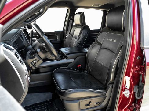 Used 2022 RAM 3500 Laramie image 32