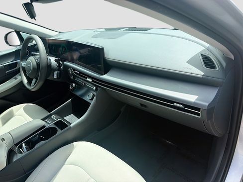 Used 2025 Hyundai Sonata SEL image 31