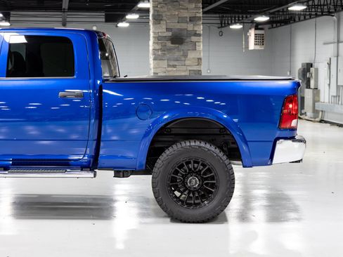 Used 2015 RAM 2500 Tradesman w/ Chrome Appearance Group AWD/4WD image 10