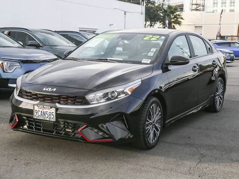 Used 2022 Kia Forte GT-Line w/ GT-Line Premium Package image 5