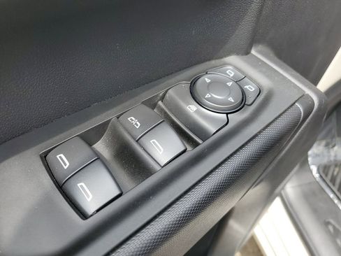 Used 2026 Chevrolet Silverado 1500 Custom w/ Turbomax Blackout Package RWD image 21