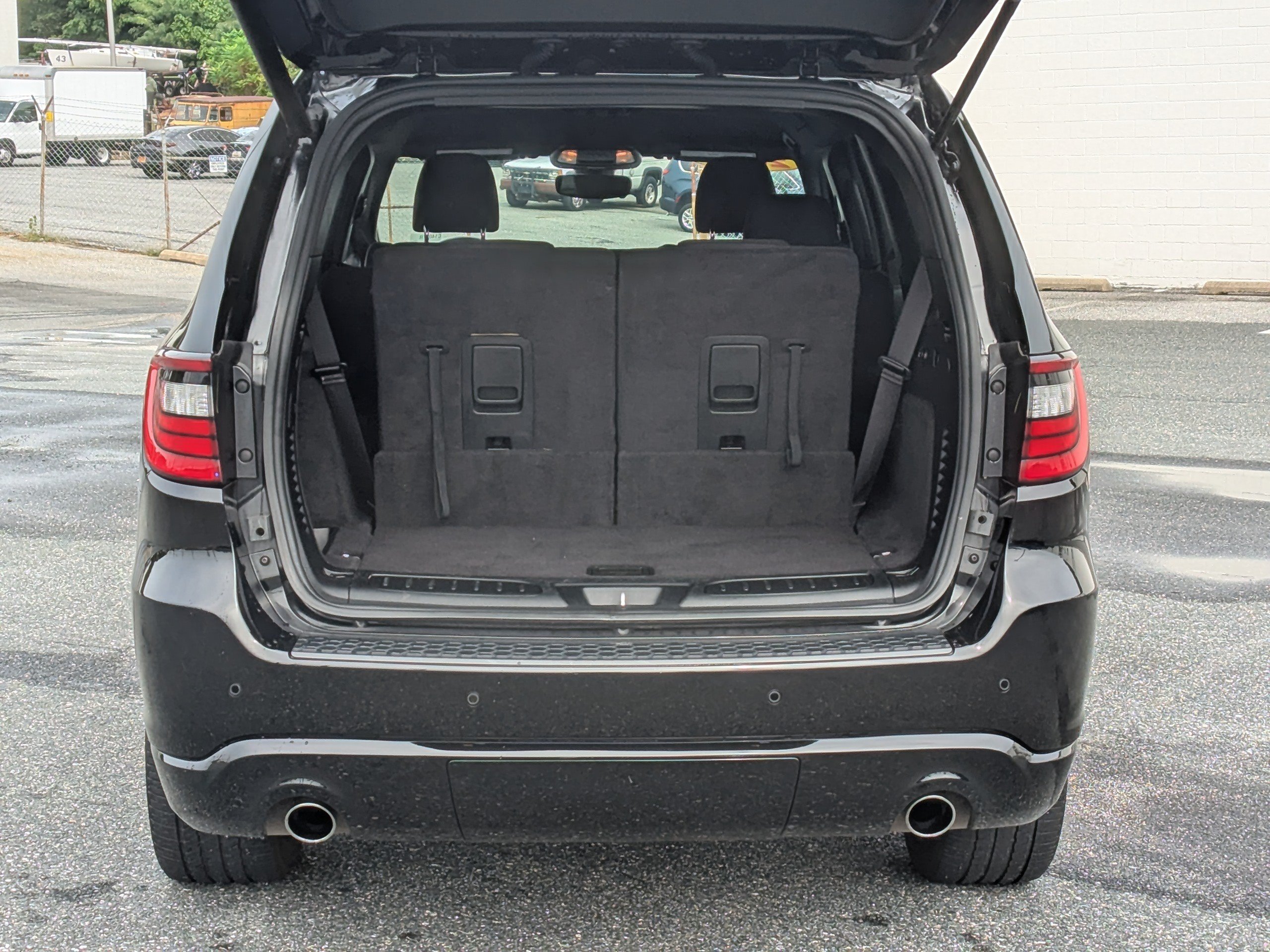 Used 2025 Dodge Durango GT AWD/4WD image 8