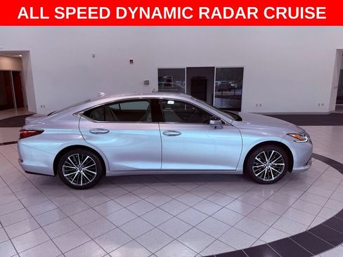 Certified 2025 Lexus ES 350 w/ Premium Package FWD image 8