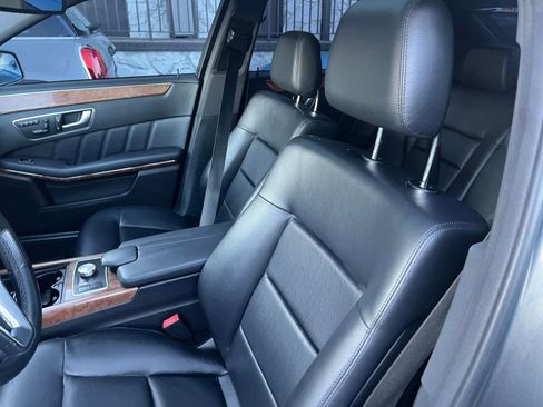 Used 2013 Mercedes-Benz E 350 Sedan image 19