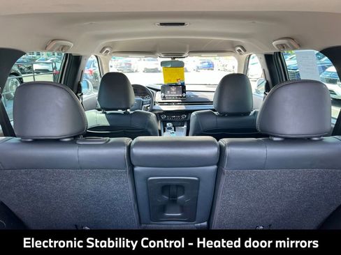Used 2023 Mitsubishi Outlander SE AWD/4WD image 14