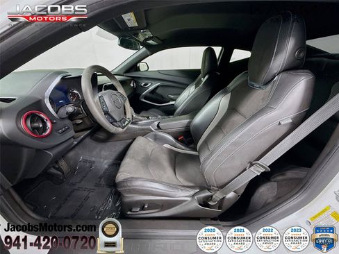 Used 2023 Chevrolet Camaro SS RWD image 1