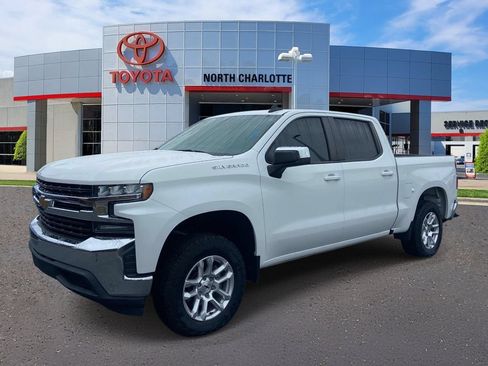 Used 2019 Chevrolet Silverado 1500 LT w/ All-Star Edition RWD image 3