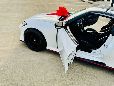 Used 2024 Nissan Z NISMO w/ Floor Mat Package image 71