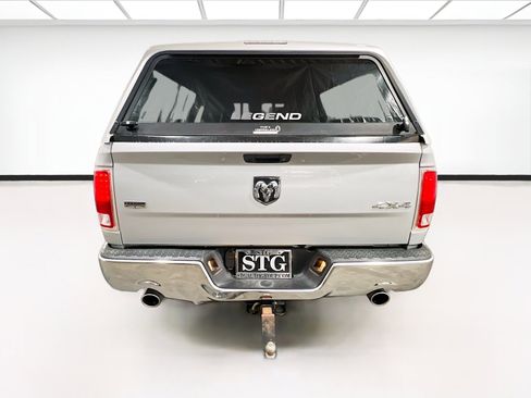 Used 2017 RAM 1500 Laramie image 5