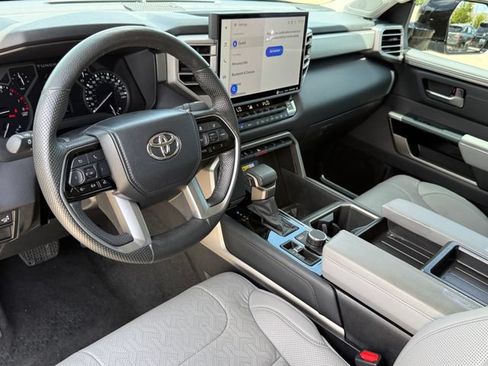 Used 2023 Toyota Tundra Limited AWD/4WD image 9