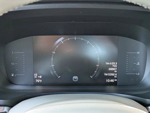 Used 2019 Volvo S60 T5 Momentum image 12