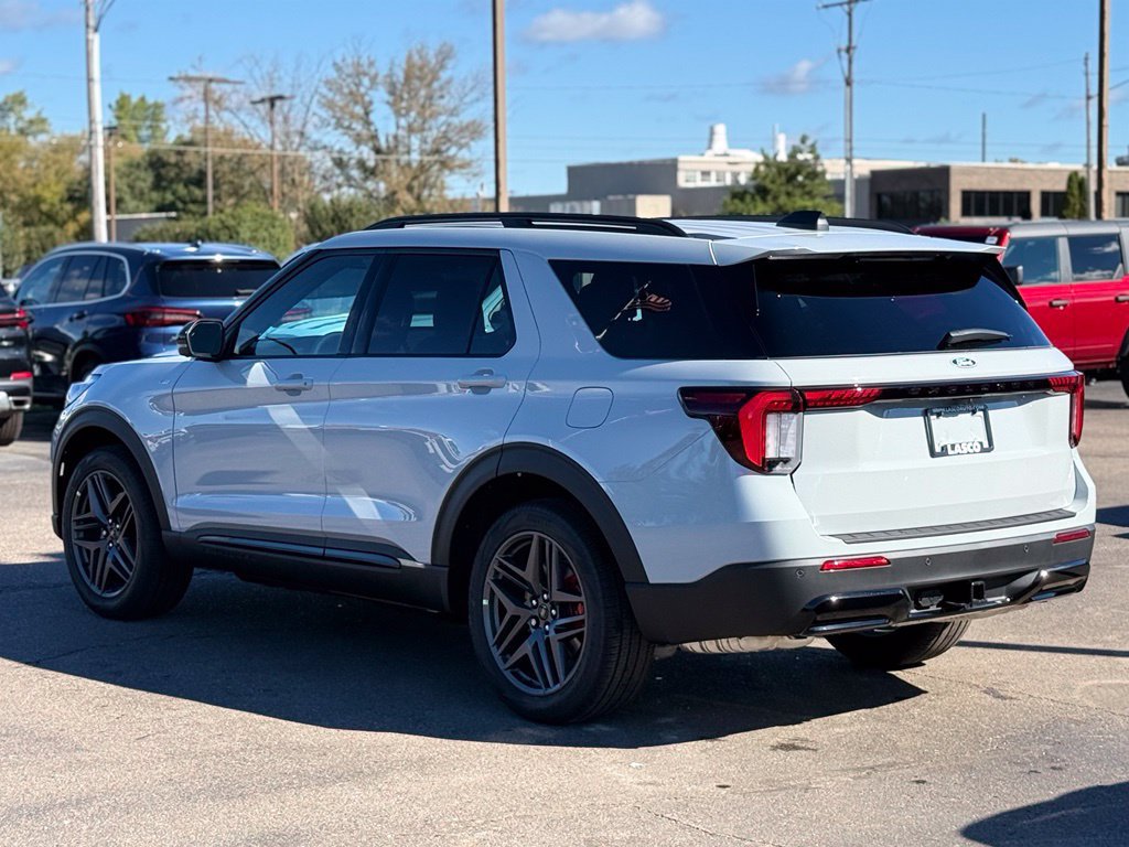 New 2027 Ford Explorer ST-Line w/ Premium Package AWD/4WD image 39