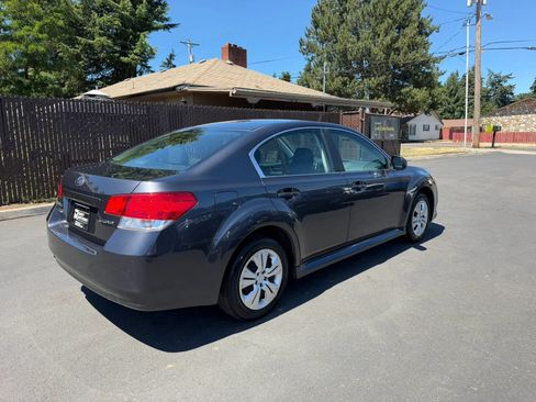 Used 2011 Subaru Legacy 2.5i AWD/4WD image 4