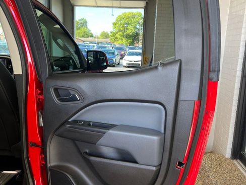 Used 2018 Chevrolet Colorado Z71 image 14