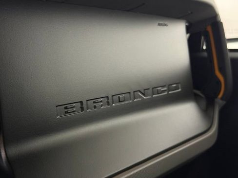Used 2021 Ford Bronco Badlands AWD/4WD image 15
