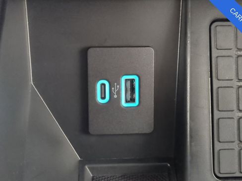 Used 2024 Ford F150 Platinum w/ Equipment Group 703A Plus image 38