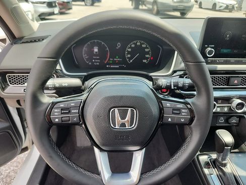 Used 2023 Honda Civic EX-L image 14
