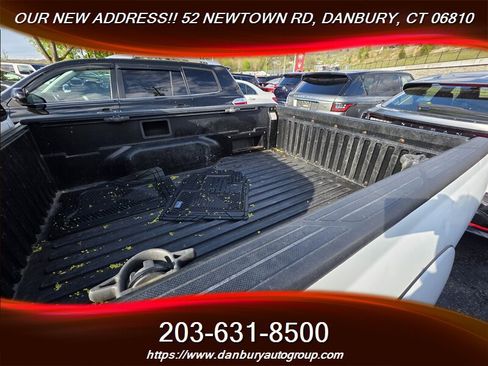 Used 2011 Toyota Tacoma 4x4 Access Cab w/ SR5 Pkg #2 image 3