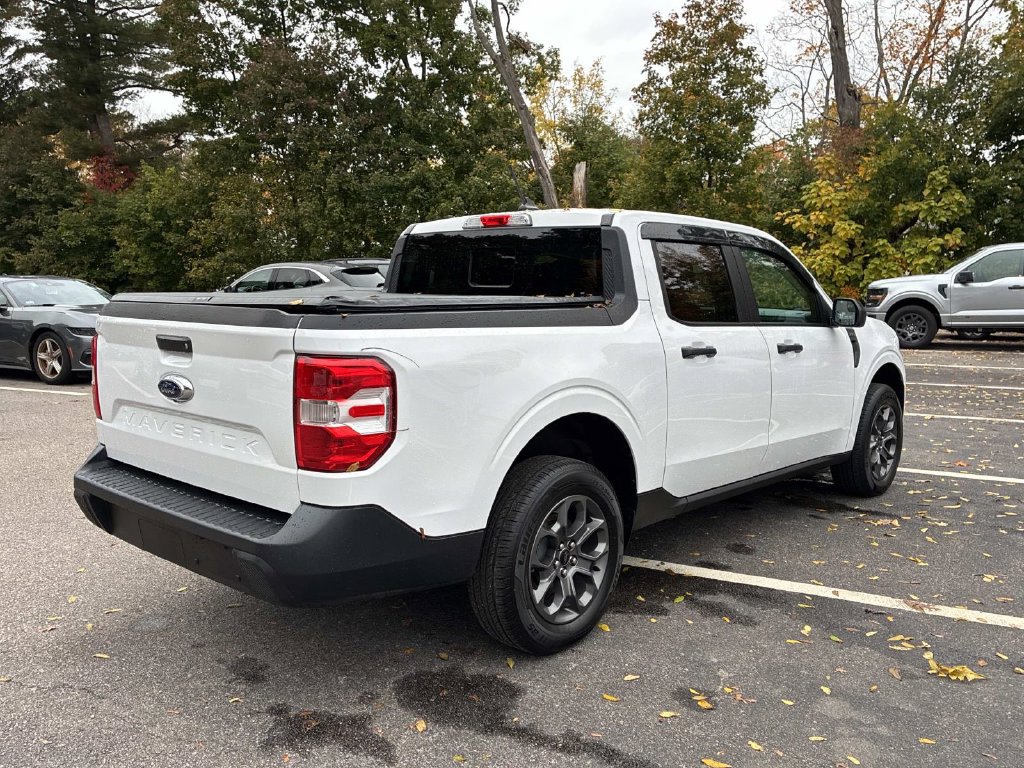 Certified 2022 Ford Maverick XLT FWD image 7