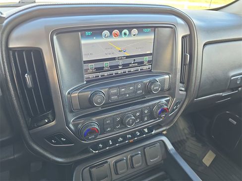 Used 2019 GMC Sierra 2500 SLT w/ Duramax Plus Package image 23