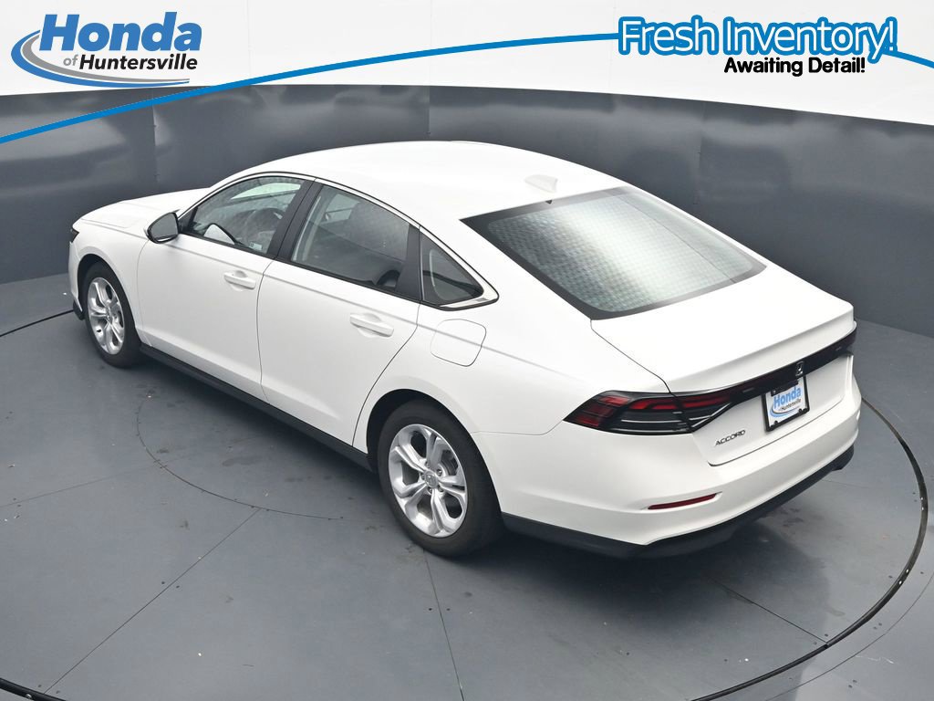 Used 2026 Honda Accord LX image 30