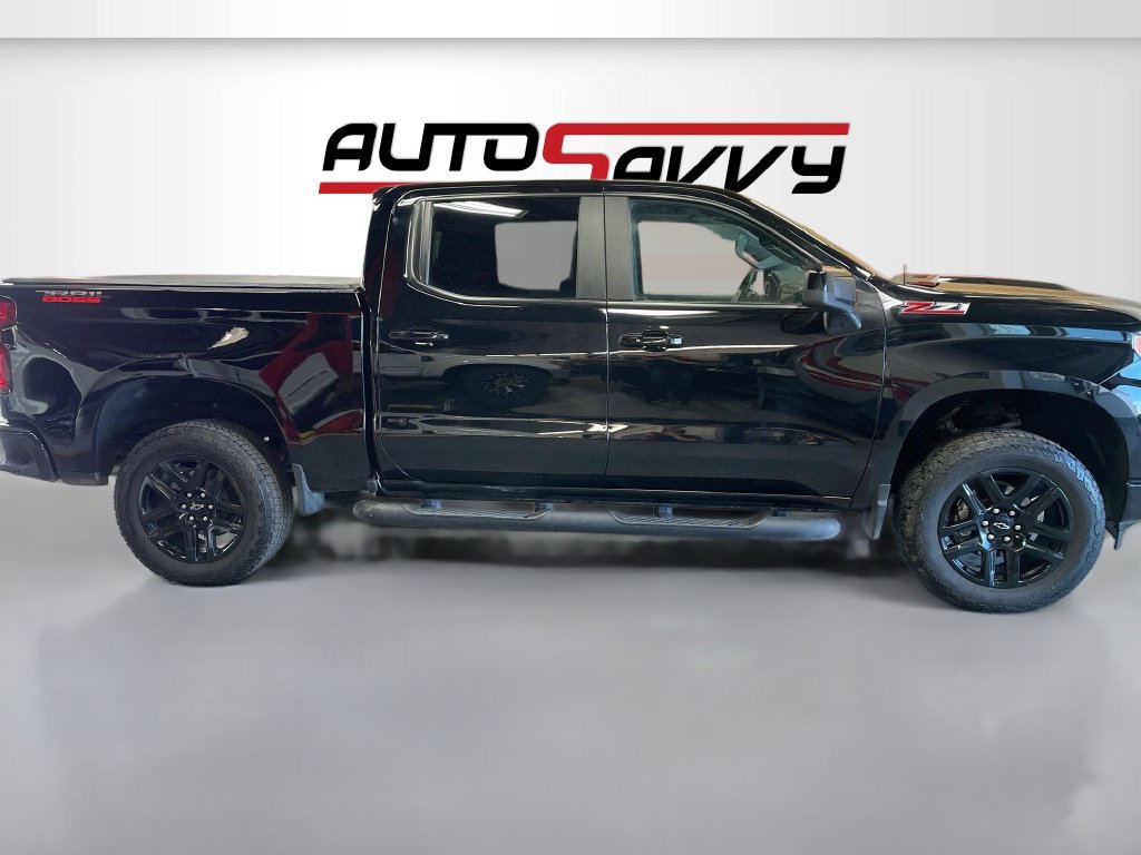 Used 2025 Chevrolet Silverado 1500 LT Trail Boss w/ Convenience Package II AWD/4WD image 8