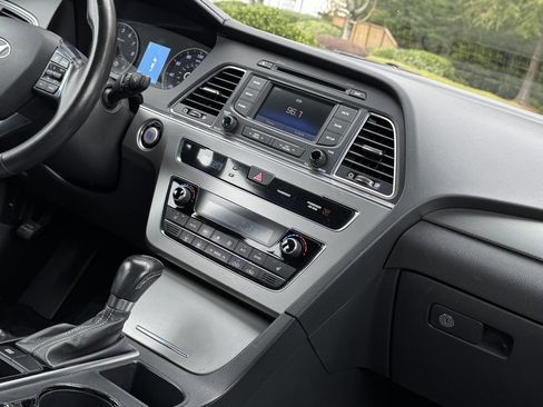 Used 2015 Hyundai Sonata Sport 2.0T image 23