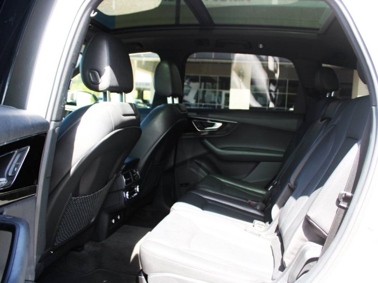 Used 2018 Audi Q7 3.0T Premium Plus AWD/4WD image 14